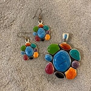 Gorgeous earrings with matching pendant